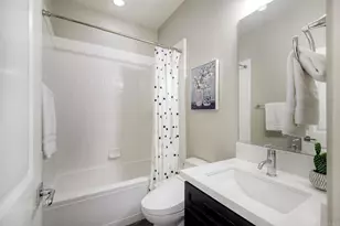 7060 Sitio Caliente, Carlsbad, CA 92009 - Photo 31