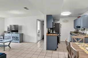 240 W Lincoln Ave, Escondido, CA 92026 - Photo 5