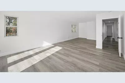 2891 Oakwood Creek Way, Escondido, CA 92027 - Photo 43