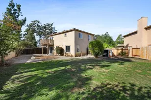 2891 Oakwood Creek Way, Escondido, CA 92027 - Photo 29