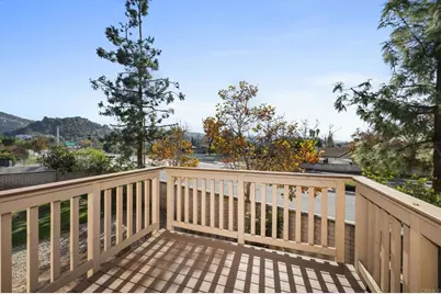 2891 Oakwood Creek Way, Escondido, CA 92027 - Photo 21