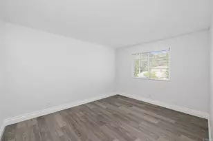 2891 Oakwood Creek Way, Escondido, CA 92027 - Photo 41