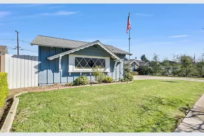 3221 Kempton Drive, Los Alamitos, CA 90720 - Photo 3