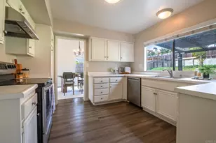 2940 Gaviota Cir, Carlsbad, CA 92009 - Photo 9