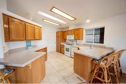 4650 Dulin #110, Fallbrook, CA 92028 - Photo 11