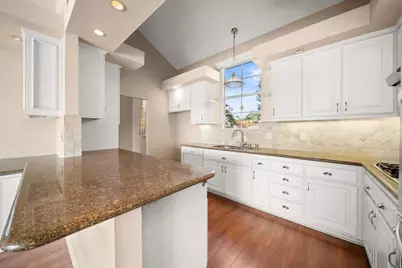 2518 Unicornio Street, Carlsbad, CA 92009 - Photo 25