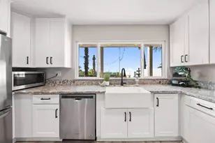 6827 El Fuerte St, Carlsbad, CA 92009 - Photo 19