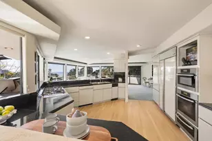 13072 Via Latina, Del Mar, CA 92014 - Photo 11