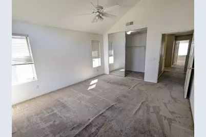 1560 Via Botero, Oceanside, CA 92056 - Photo 9