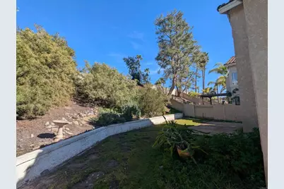 1560 Via Botero, Oceanside, CA 92056 - Photo 15