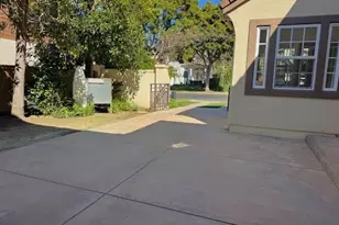 598 Paloma Ct, Encinitas, CA 92024 - Photo 5