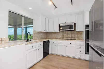 1402 Village View Road, Encinitas, CA 92024 - Photo 11