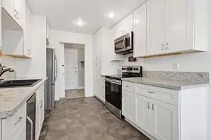 2306 Altisma Way, Carlsbad, CA 92009 - Photo 9