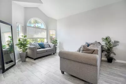 275 Royal Glen Drive, Fallbrook, CA 92028 - Photo 7