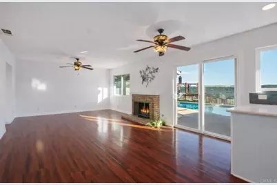 4359 Serena Avenue, Oceanside, CA 92056 - Photo 5