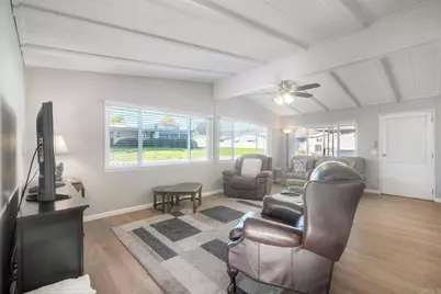 2250 N Broadway #31, Escondido, CA 92026 - Photo 5