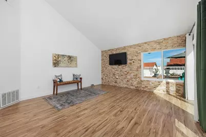 4706 Zamora Way, Oceanside, CA 92056 - Photo 9