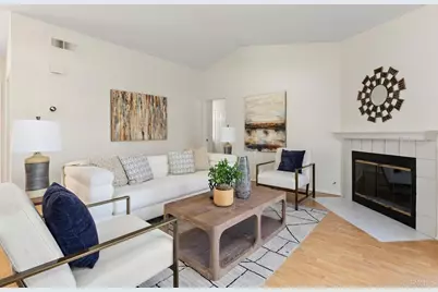 1330 Palomar Place #7, Vista, CA 92084 - Photo 13