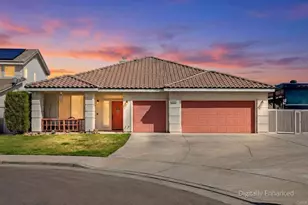 27678 Trailhead Ct, Corona, CA 92883 - Photo 1