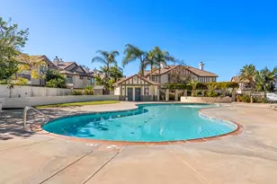 537 Sweet Pea Pl, Encinitas, CA 92024 - Photo 33