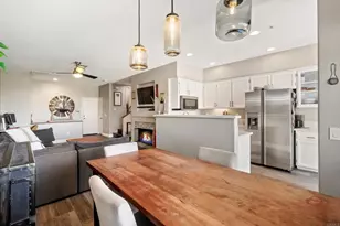 537 Sweet Pea Pl, Encinitas, CA 92024 - Photo 11