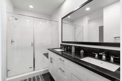 2563 State Street, Carlsbad, CA 92008 - Photo 25