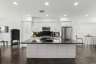 2563 State St, Carlsbad, CA 92008 - Photo 5