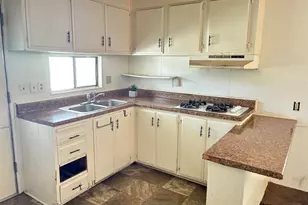 718 Sycamore Ave, Vista, CA 92083 - Photo 3