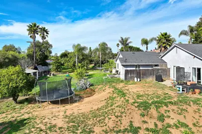 1423 25 Via Lima, Fallbrook, CA 92028 - Photo 7