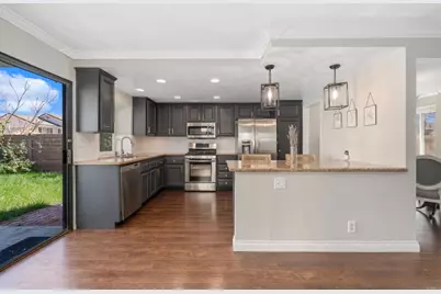 1841 Providence Way, Corona, CA 92878 - Photo 11