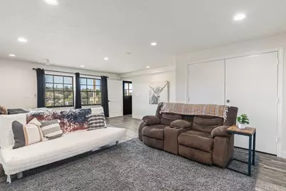 2187 Mil Sorpresas Drive, Fallbrook, CA 92028 - Photo 27