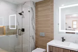 3761 Oleander Dr, San Diego, CA 92106 - Photo 47