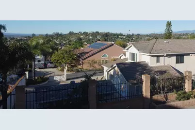 1329 Clear Crest Circle, Vista, CA 92084 - Photo 7