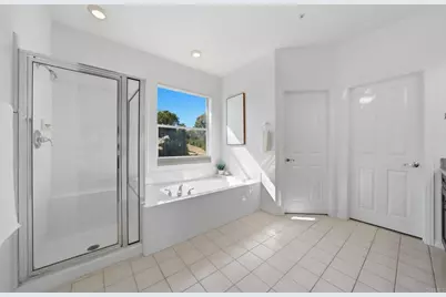 1921 Cresthaven Drive, Vista, CA 92084 - Photo 37