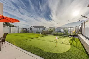 550 Meadowood St, Fallbrook, CA 92028 - Photo 31