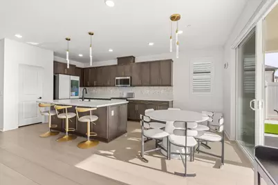 550 Meadowood Street, Fallbrook, CA 92028 - Photo 7