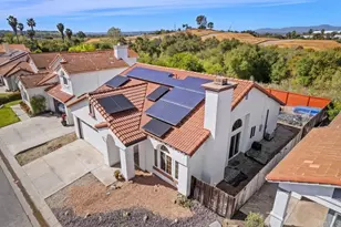 2067 Paseo De Anza, Vista, CA 92084 - Photo 5