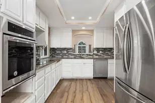 2067 Paseo De Anza, Vista, CA 92084 - Photo 13