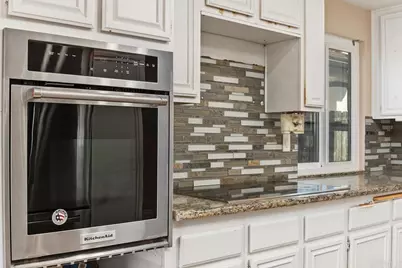 2067 Paseo De Anza, Vista, CA 92084 - Photo 11