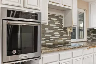 2067 Paseo De Anza, Vista, CA 92084 - Photo 11