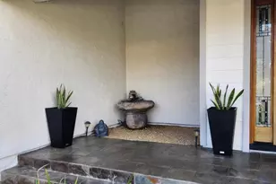 2124 Pintoresco Ct, Carlsbad, CA 92009 - Photo 13