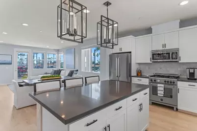 1573 Vista Del Mar Way #4, Oceanside, CA 92054 - Photo 11