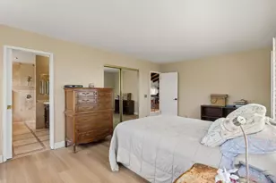 1330 Sugarbush Dr, Vista, CA 92084 - Photo 21
