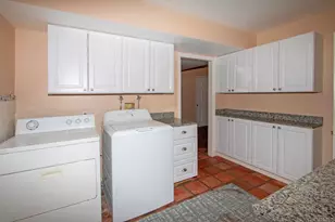 1330 Sugarbush Dr, Vista, CA 92084 - Photo 25