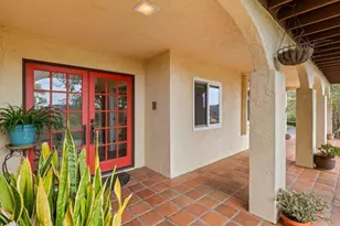 1330 Sugarbush Dr, Vista, CA 92084 - Photo 5