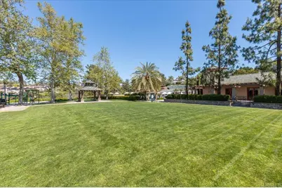 8092 Paseo Arrayan, Carlsbad, CA 92009 - Photo 41