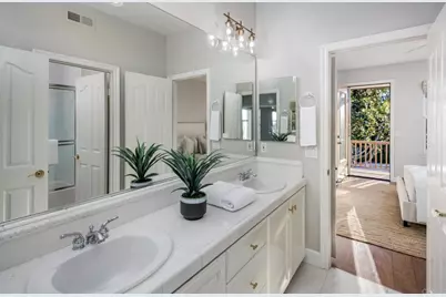 8092 Paseo Arrayan, Carlsbad, CA 92009 - Photo 25