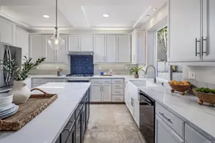 8092 Paseo Arrayan, Carlsbad, CA 92009 - Photo 13