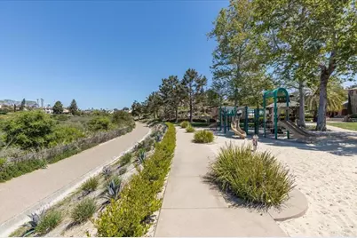 8092 Paseo Arrayan, Carlsbad, CA 92009 - Photo 43