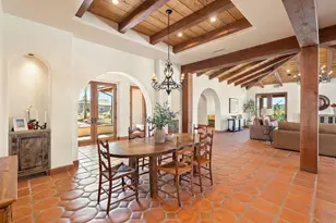 2525 Date Palm Ct, Vista, CA 92084 - Photo 9